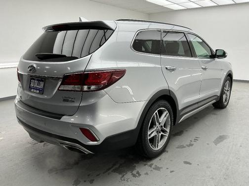 2017 Hyundai SANTA FE Limited Ultimate