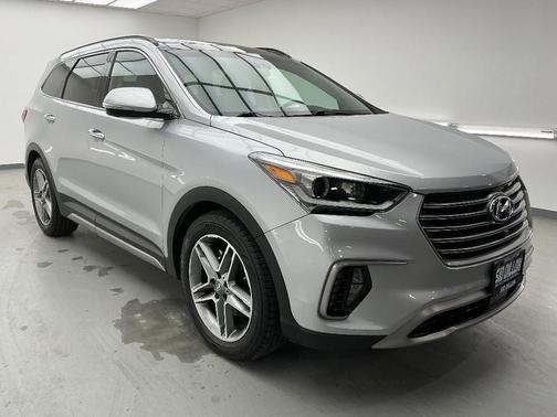 2017 Hyundai SANTA FE Limited Ultimate