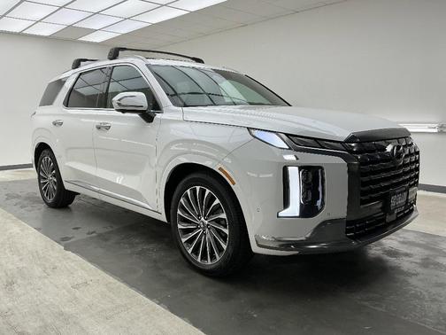 Hyper White 2023 Hyundai PALISADE Calligraphy