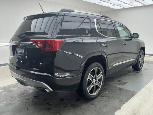 Ebony Twilight Metallic 2018 GMC Acadia Denali