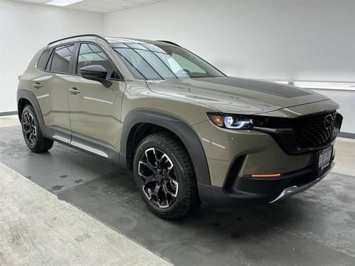 Zircon Sand Metallic 2026 Mazda CX-50 2.5 Turbo Meridian Edition