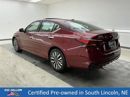 Scarlet Ember 2023 Nissan Altima 2.5 SV