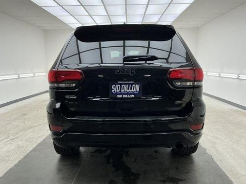 Diamond Black 2018 Jeep Grand Cherokee Altitude