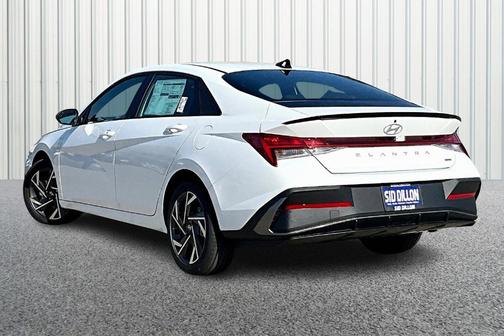 2025 Hyundai ELANTRA HEV SEL