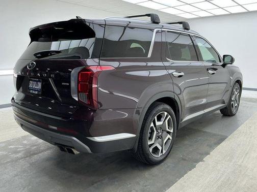 Burgundy 2024 Hyundai PALISADE Limited