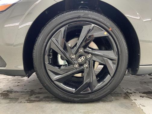 Amazon Gray 2026 Hyundai ELANTRA SEL SPORT PREMIUM