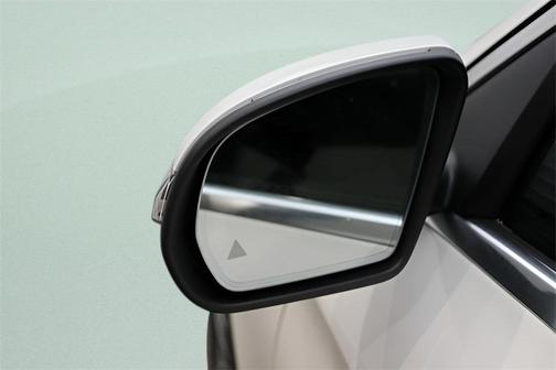 2022 Mercedes-Benz GLC 300 Base 4MATIC