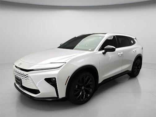 2025 Toyota Crown Signia 