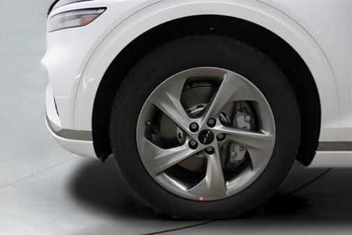 White 2026 Genesis GV70 2.5T
