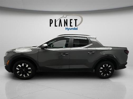 2025 Hyundai SANTA CRUZ SEL Activity