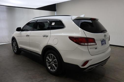 2019 Hyundai Santa Fe XL SE