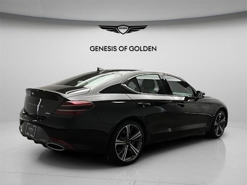 2025 Genesis G70 2.5T