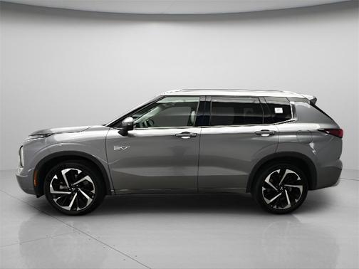 2023 Mitsubishi Outlander PHEV SEL