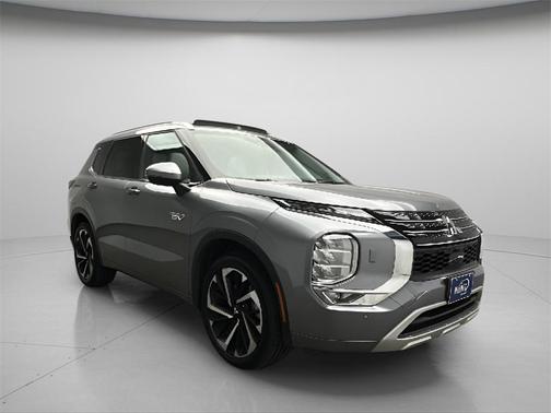 2023 Mitsubishi Outlander PHEV SEL