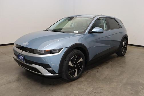2025 Hyundai IONIQ 5 SE
