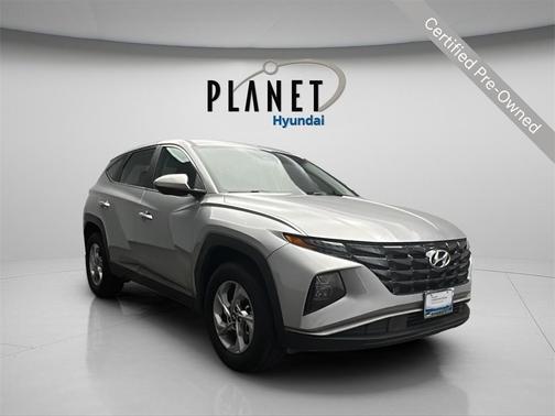 2022 Hyundai TUCSON SE