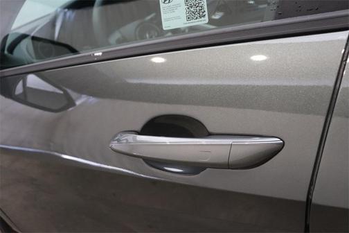 2025 Hyundai ELANTRA HEV Limited