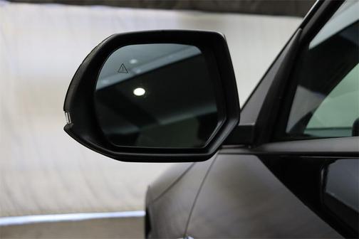 2025 Hyundai IONIQ 5 SE