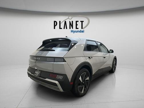 Cyber Gray 2026 Hyundai IONIQ 5 SE