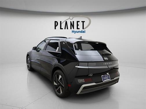 2025 Hyundai IONIQ 5 SEL