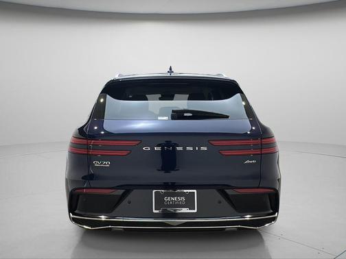 Capri Blue 2026 Genesis GV70 2.5T