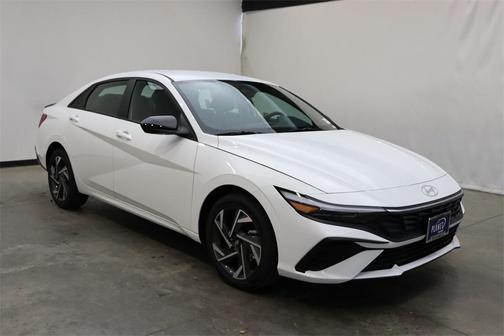 2025 Hyundai ELANTRA HEV SEL Sport