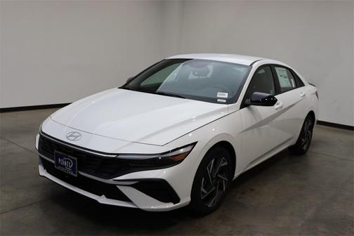 2025 Hyundai ELANTRA HEV SEL Sport