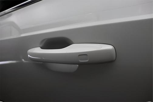 2024 Volvo XC90 B6 Ultimate Bright Theme 7-Seater