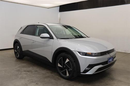 2025 Hyundai IONIQ 5 SE