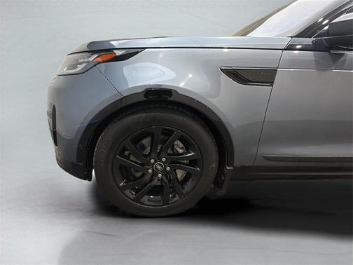 2020 Land Rover Discovery Landmark