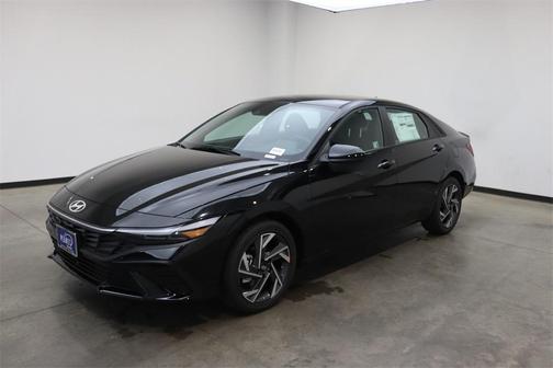 2025 Hyundai ELANTRA HEV SEL Sport