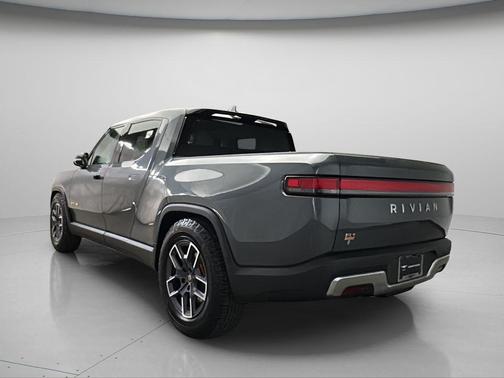 2023 Rivian R1T Adventure Quad Motor Large Pack