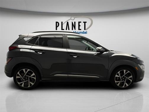 2022 Hyundai KONA Limited