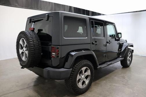 2018 Jeep Wrangler JK Unlimited Sahara
