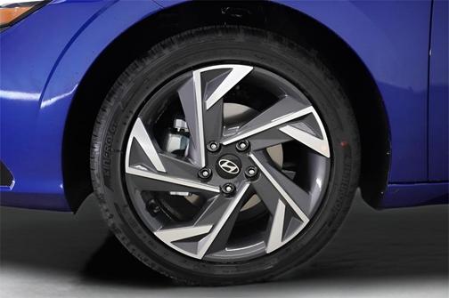 2025 Hyundai ELANTRA HEV Limited