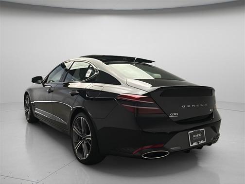 2025 Genesis G70 2.5T