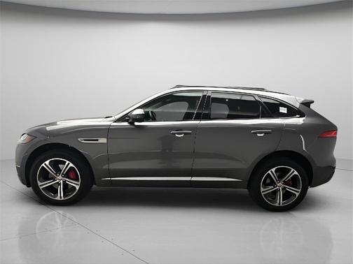 2019 Jaguar F-PACE S