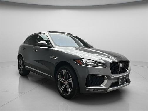 2019 Jaguar F-PACE S