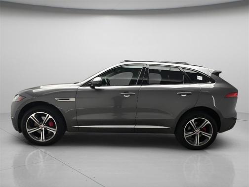 2019 Jaguar F-PACE S