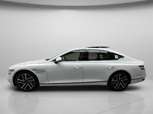 2025 Genesis G80 2.5T