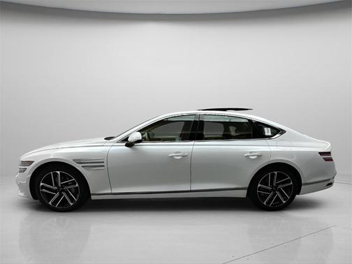 2025 Genesis G80 2.5T