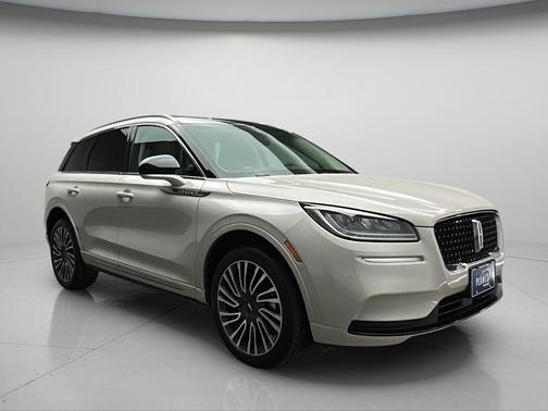 Ceramic White 2021 Lincoln Corsair Standard