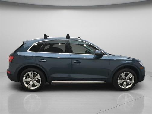 2018 Audi Q5 2.0T Premium Plus