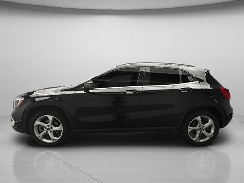 2018 Mercedes-Benz GLA 250 Base 4MATIC