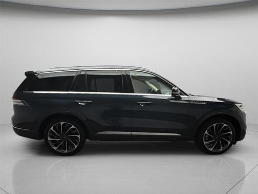2021 Lincoln Aviator Reserve AWD