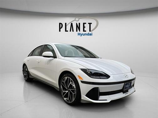 2025 Hyundai IONIQ 6 SEL