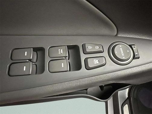 2013 Hyundai SONATA Limited