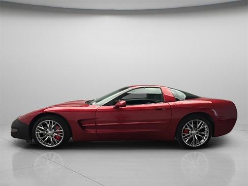 2002 Chevrolet Corvette Base