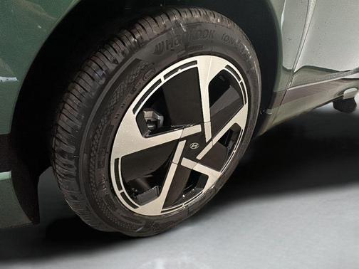 Green 2026 Hyundai IONIQ 9 PERFORMANCE CALLIGRAPHY