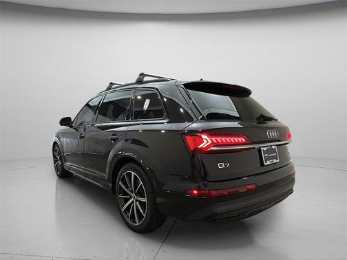 2021 Audi Q7 55 Prestige